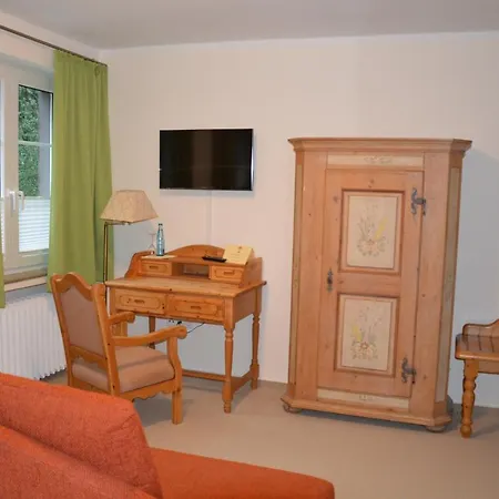 Holter Schlosskrug 3*