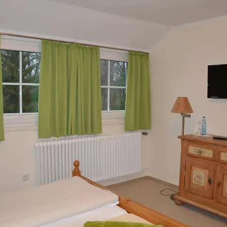 Holter Schlosskrug 3*