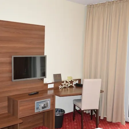 Hotel Holter Schlosskrug 3*