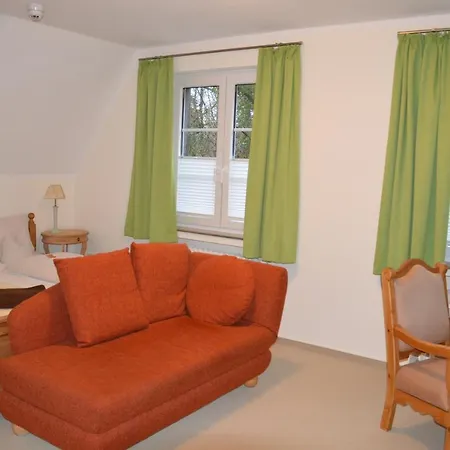 Holter Schlosskrug 3*