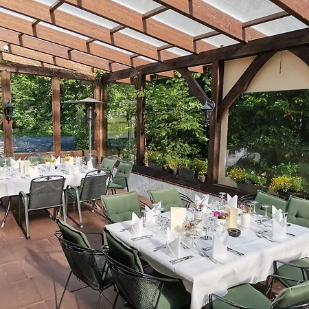 Holter Schlosskrug 3*