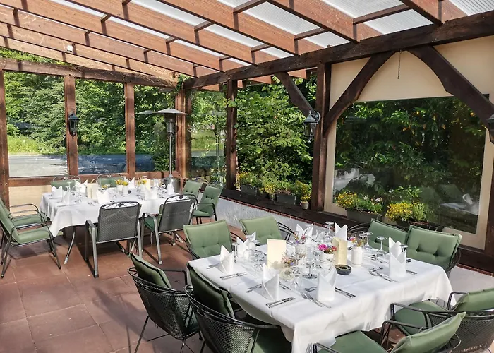 Holter Schlosskrug 3*