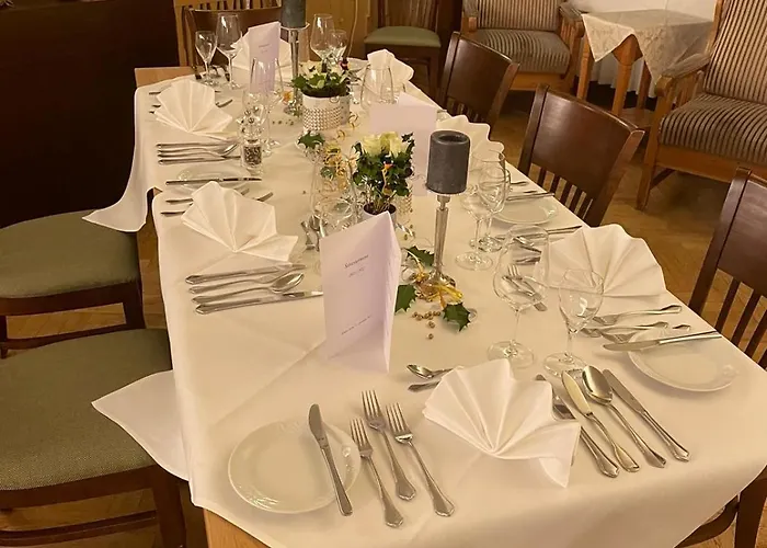 Holter Schlosskrug 3*